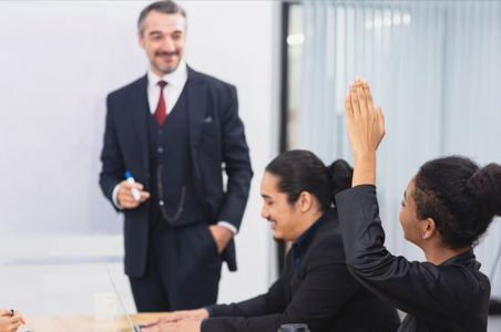 How to Ask for a Raise (&amp; Actually Get It!)